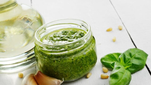 receta pesto de albahaca