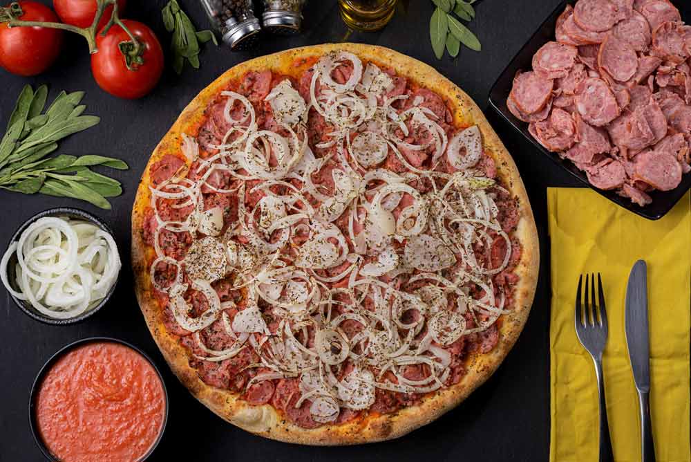 Pizza Calabresa