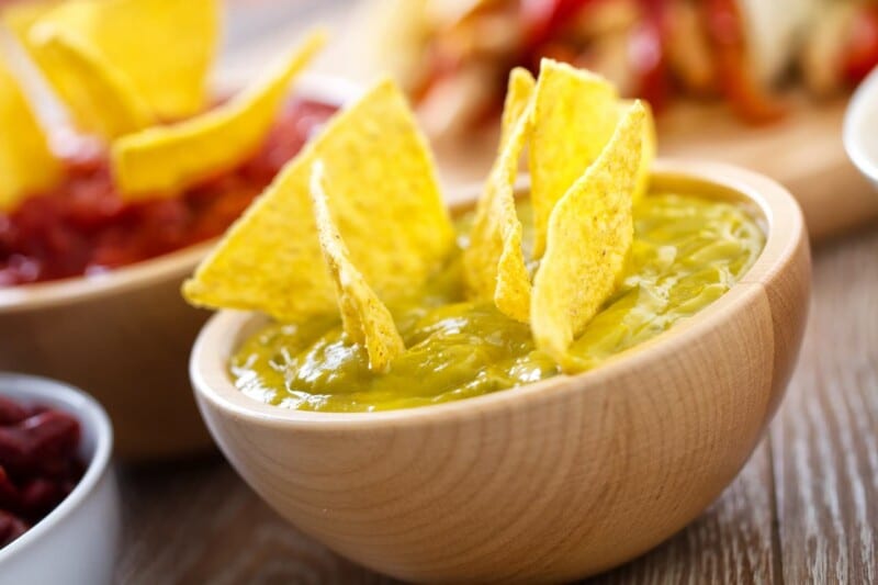 nachos con guacamole