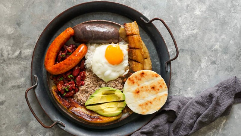 origen de la bandeja paisa