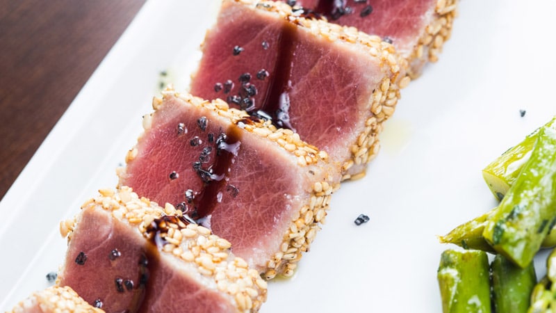 Tataki de atún rojo