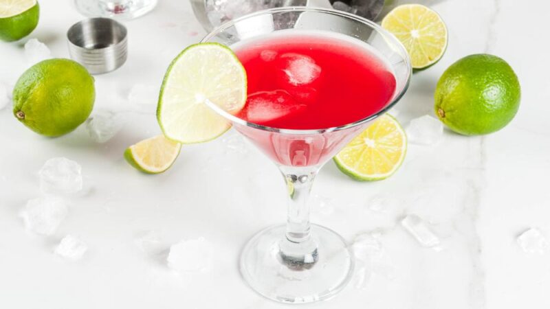 receta fácil de cosmopolitan