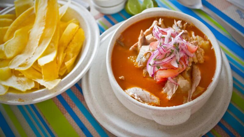 como hacer encebollado ecuatoriano