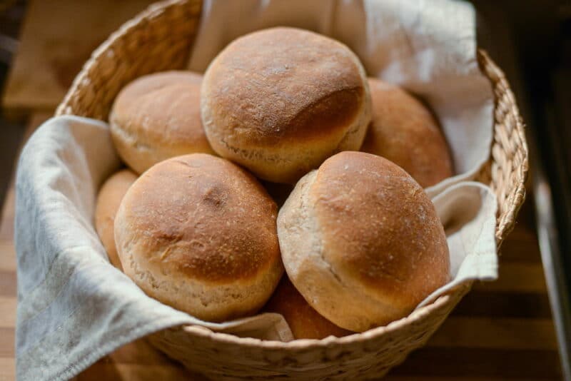 receta casera de pan amasado